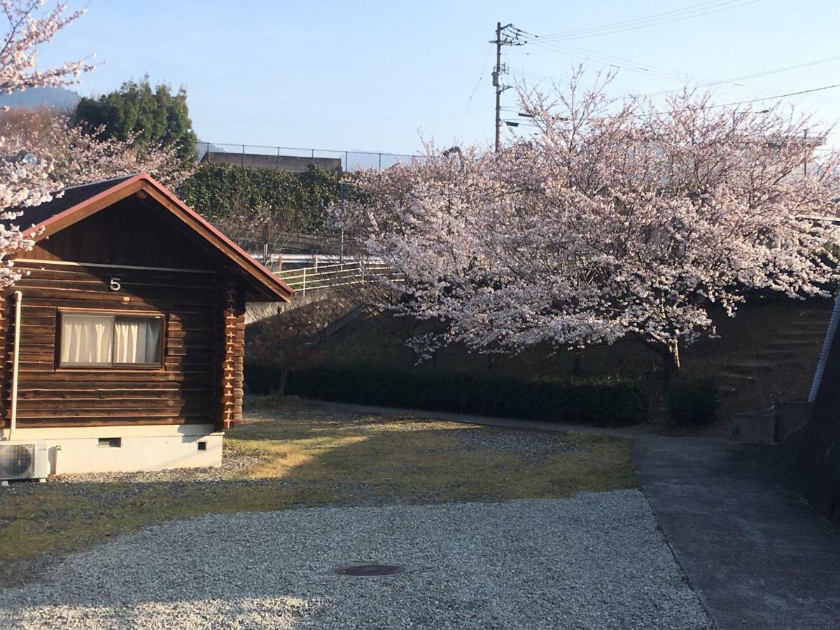 Hotel 美濃田の淵キャンプ村 Higashimiyoshi Exterior foto